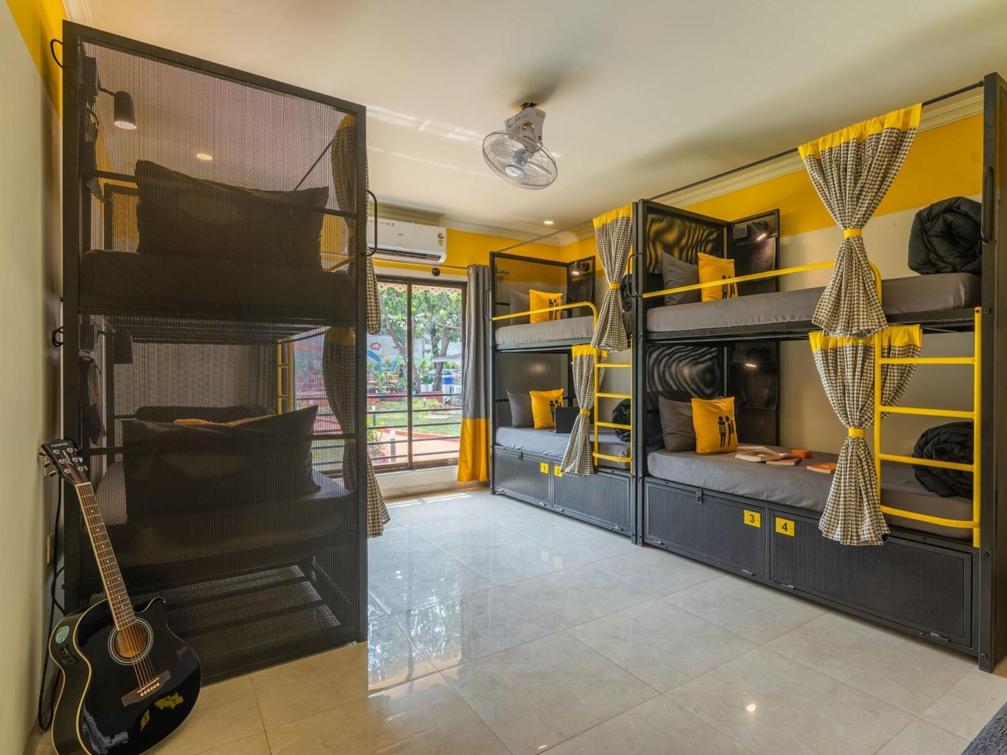 The Hosteller Lonavala, City Centre Exterior photo